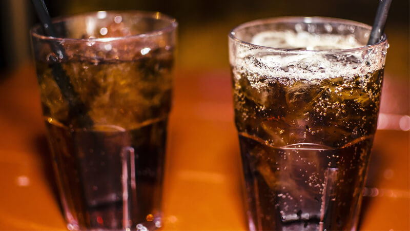 冷たい飲み物イメージ